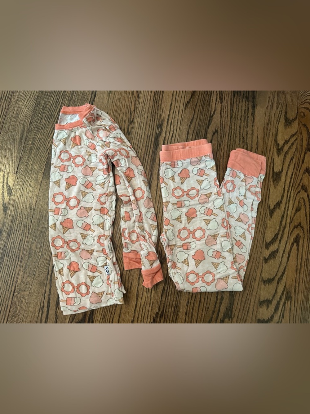 Dream big little co. size 5/6
 Peach Ice Cream Print Pajama Set
